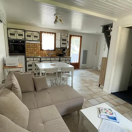 Cocoon Avec Jardin Et Vue Montagne Lägenhet
